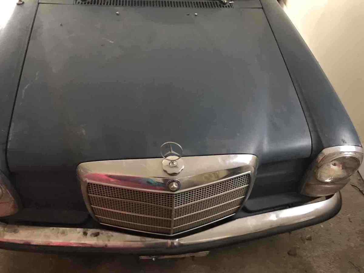 1970 Mercedes-Benz 220 - photo 2