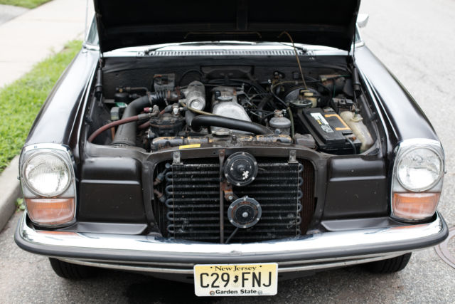 1970 Mercedes-Benz 200-Series - photo 5