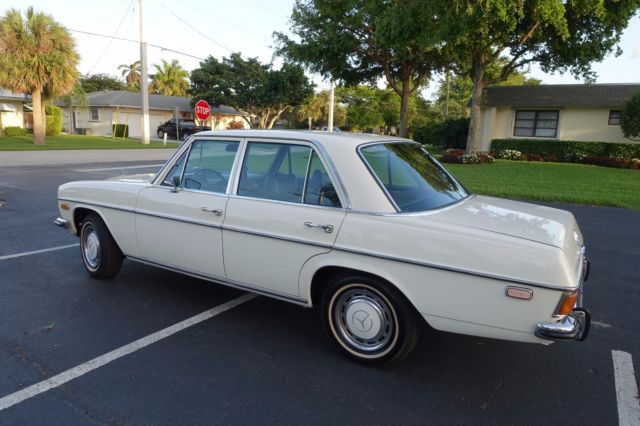 1970 Mercedes-Benz 200-Series - photo 7
