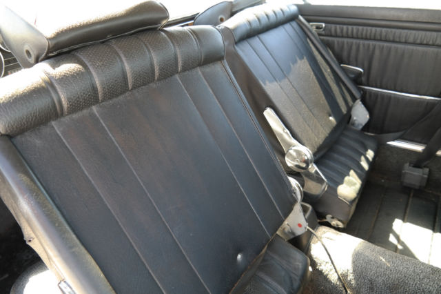 1970 Mercedes-Benz 200-Series - photo 13