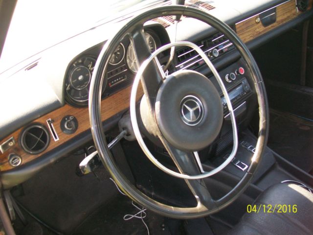 1970 Mercedes-Benz 200-Series 250C - photo 12