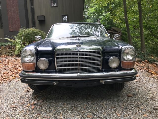 1970 Mercedes-Benz 200-Series CE - photo 3
