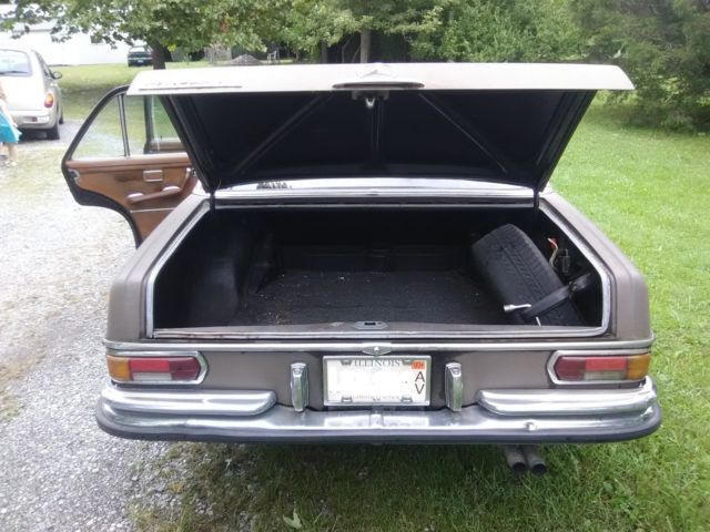 1970 Mercedes-Benz 200-Series SEL - photo 6