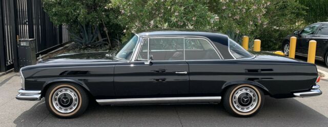1970 Mercedes-Benz 200-Series 280SE Coupe - photo 3