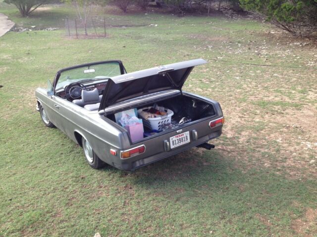 1970 Mercedes-Benz 200-Series - photo 12