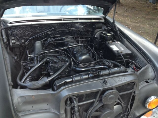 1970 Mercedes-Benz 200-Series - photo 4
