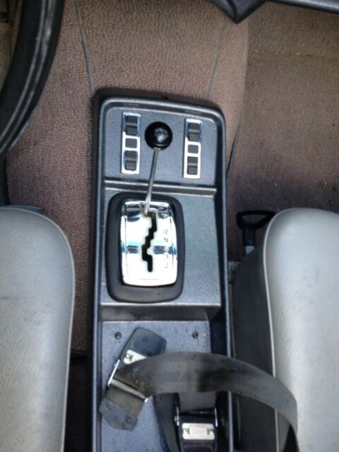 1970 Mercedes-Benz 200-Series - photo 6