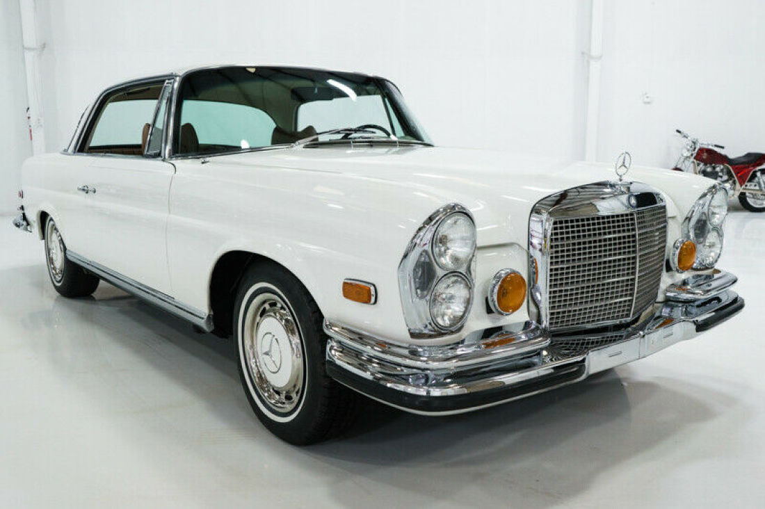1970 Mercedes-Benz 200-Series - photo 5