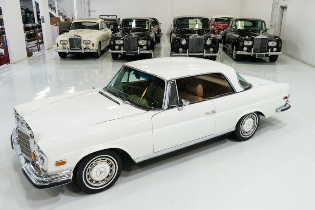 1970 Mercedes-Benz 200-Series - photo 9