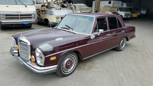 1970 Mercedes Benz 280se See video California $3800 in receipts! Sunroof RARE 1970 Mercedes-Benz 200-Series SE
