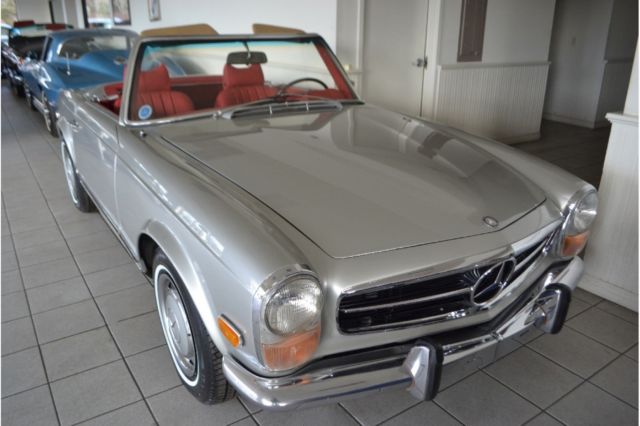 1970 Mercedes Benz 280SL 0 Silver Convertible 6 Cylinder Automatic 1970 Mercedes-Benz SL-Class --
