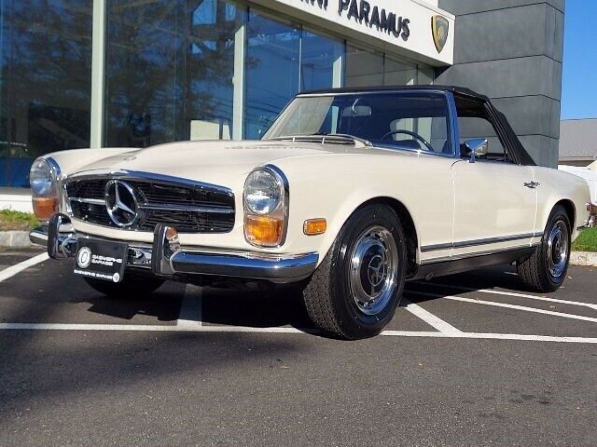 1970 Mercedes-Benz SL-Class - photo 2