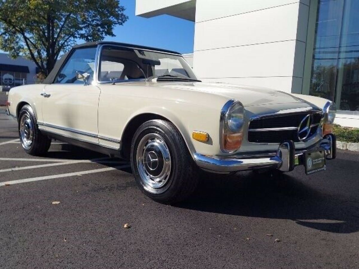 1970 Mercedes-Benz SL-Class - photo 3