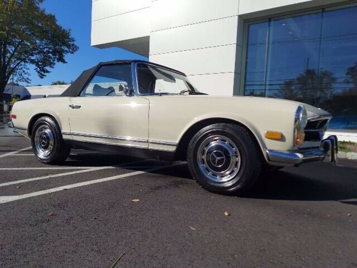 1970 Mercedes-Benz SL-Class - photo 6