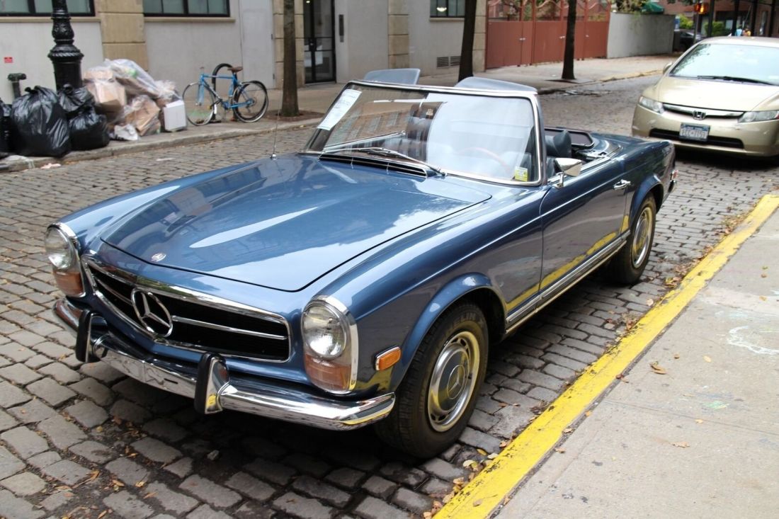 1970 Mercedes-Benz 280SL - 4-Speed Manual, New Paint and New Top-Original Colors 1970 Mercedes-Benz SL-Class