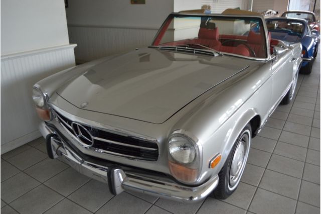 1970 Mercedes-Benz SL-Class -- - photo 11