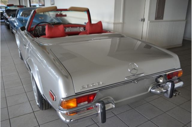 1970 Mercedes-Benz SL-Class -- - photo 7