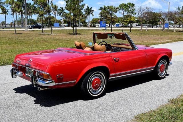 1970 Mercedes-Benz 200-Series - photo 7