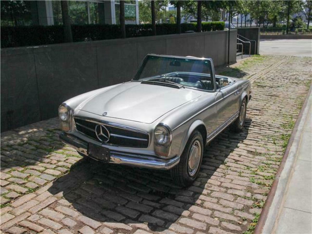 1970 Mercedes-Benz SL-Class - photo 2