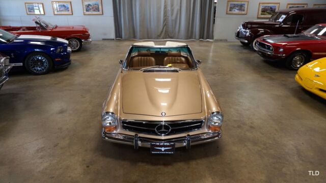 1970 Mercedes-Benz SL-Class -- - photo 4