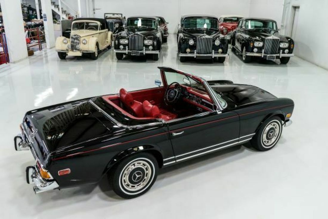 1970 Mercedes-Benz 200-Series - photo 10
