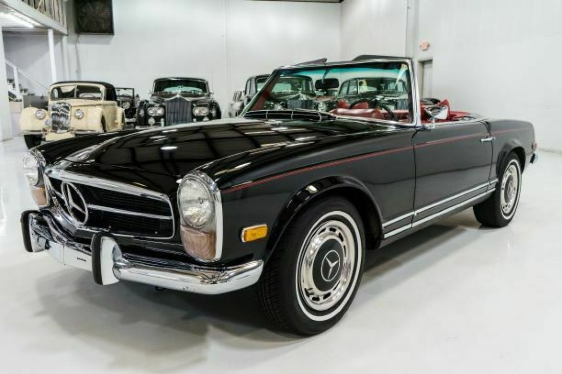 1970 Mercedes-Benz 200-Series - photo 3