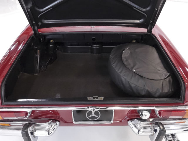 1970 Mercedes-Benz SL-Class 280SL Roadster - photo 9