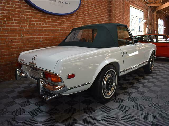1970 Mercedes-Benz SL-Class Pagoda - photo 12