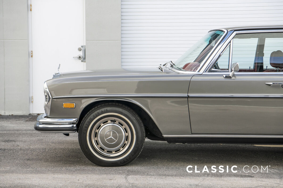 1970 Mercedes Benz 300-Series - photo 12