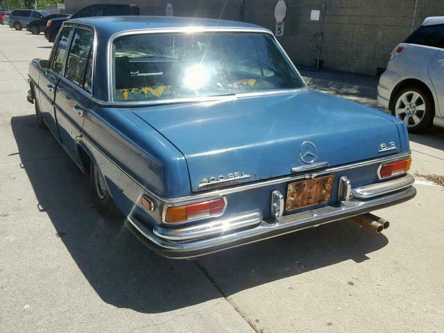 1970 Mercedes-Benz 300-Series Clean Title/AC Power windows, steering - photo 3