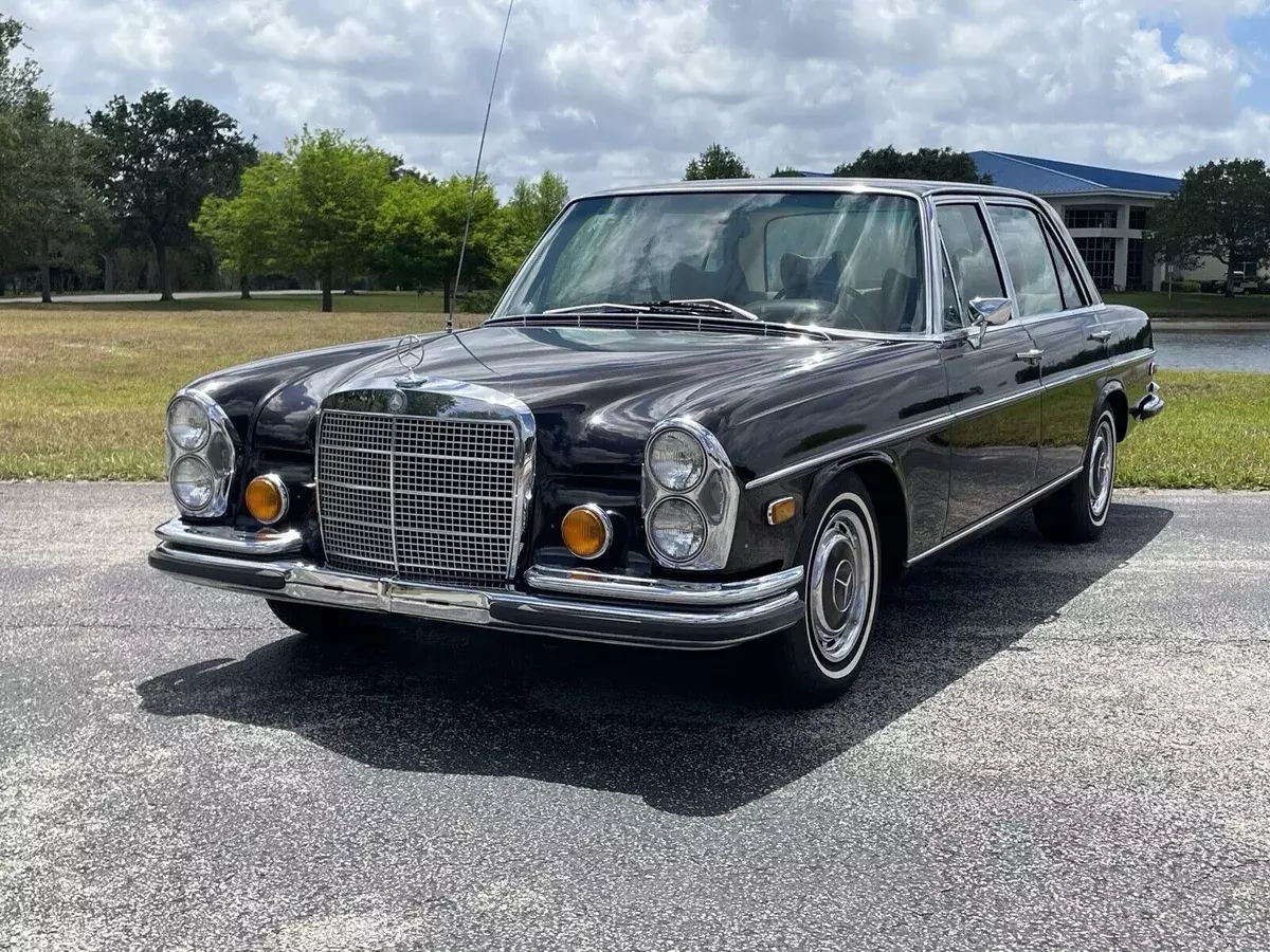 1970 Mercedes-Benz 300SEL 6.3 European-Spec Import VIDEO 1970 Mercedes-Benz 300SEL
