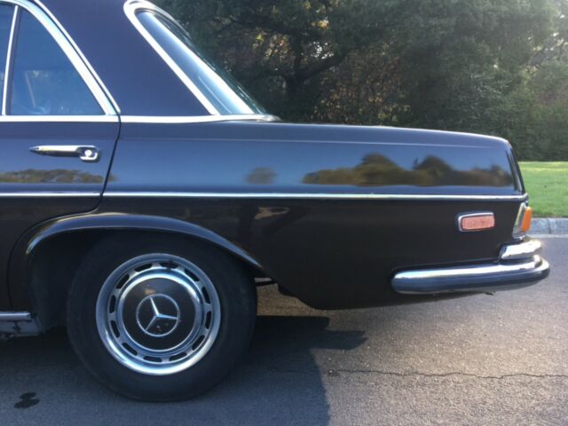 1970 Mercedes-Benz 300-Series 6.3 Liter Fastest Sedan of 1970.! - photo 11