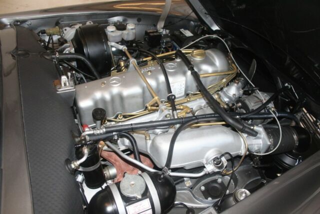 1970 Mercedes-Benz SL280 PAGODA Custom Restoration - photo 13