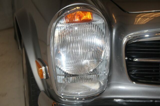 1970 Mercedes-Benz SL280 PAGODA Custom Restoration - photo 9