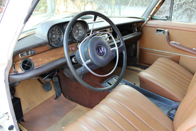 1970 Mercedes-Benz 200-Series 280 S, California Car, No Reserve, Needs tlc - photo 13