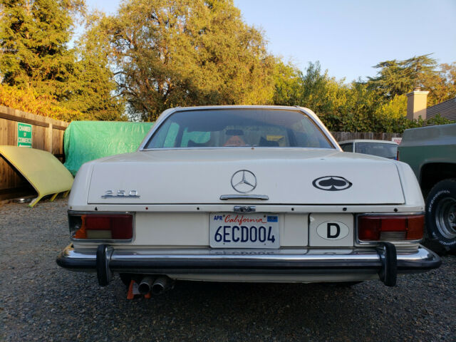 1970 Mercedes-Benz 200-Series 250/8 - photo 4