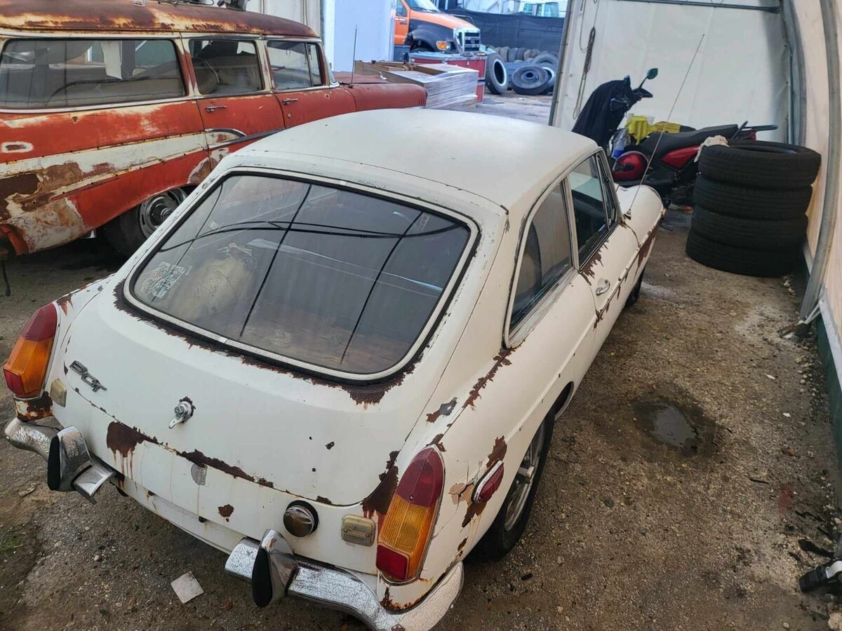 1970 MG MGB - photo 4