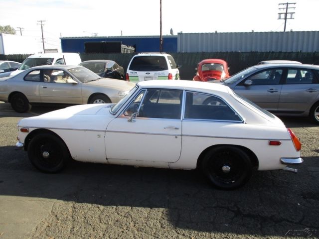 1970 MG MGB - photo 2
