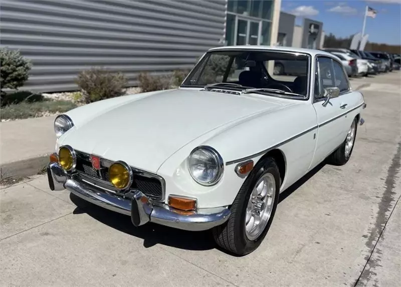 1970 MG MGB GT Coupe 1970 MG MGB