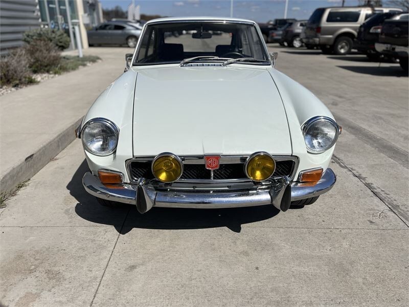 1970 MG MGB - photo 2