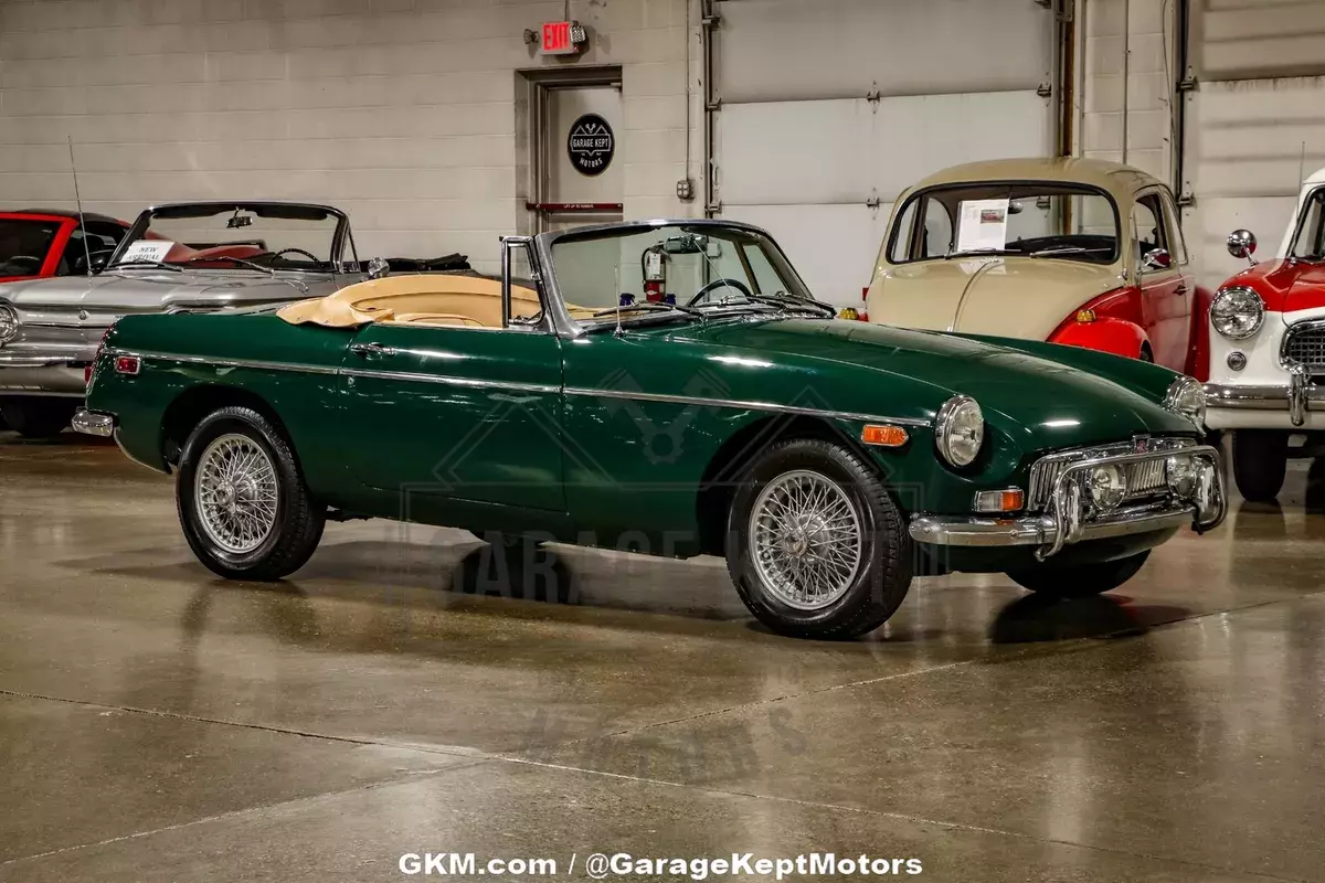 1970 MG MGB Mk II Green Convertible 1978cc 4 Cylinder 68855 Miles 1970 MG MGB Mk II