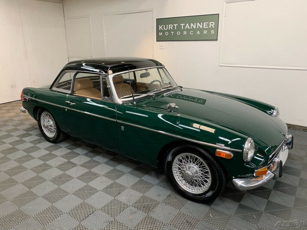 1970 MG MGB 1970 MGB ROADSTER. BRITISH RACING GREEN. - photo 10