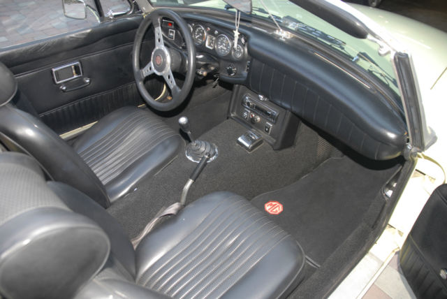 1970 MG MGB - photo 10