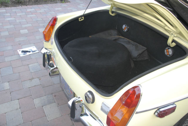 1970 MG MGB - photo 13