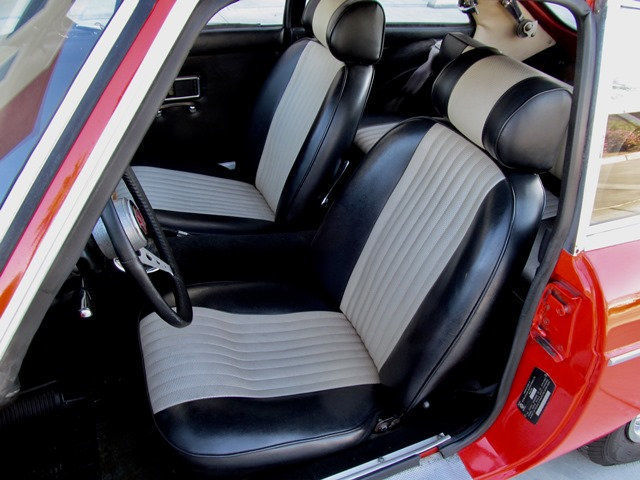 1970 MG MGB NO RESERVE - photo 4