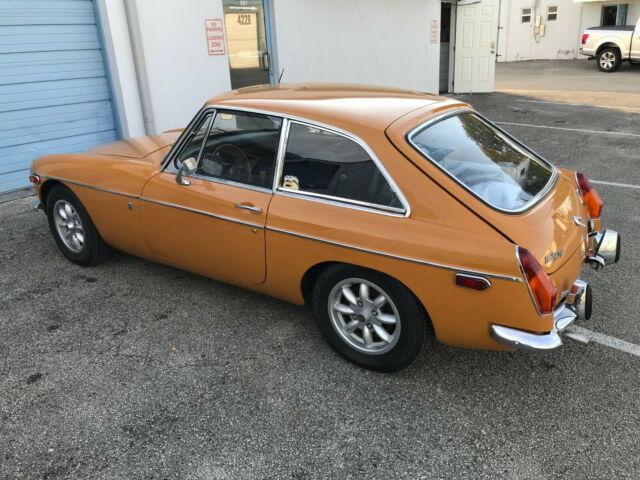 1970 MG MGB GT Coupe - photo 6