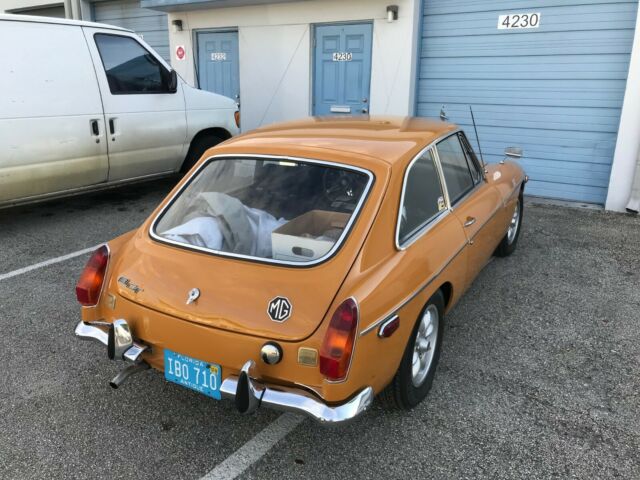 1970 MG MGB GT Coupe - photo 8
