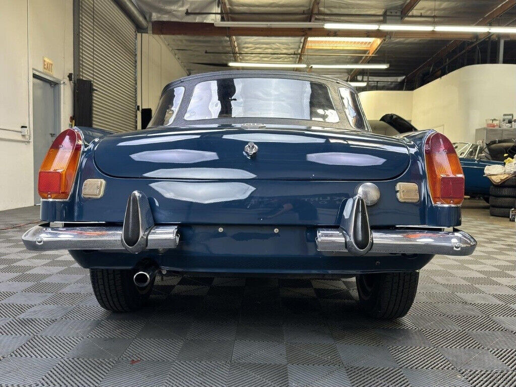 1970 MG MGB 1970 MGB. MINERAL BLUE WITH BLACK TRIM ,TOP, TONNEAU COVER - photo 10