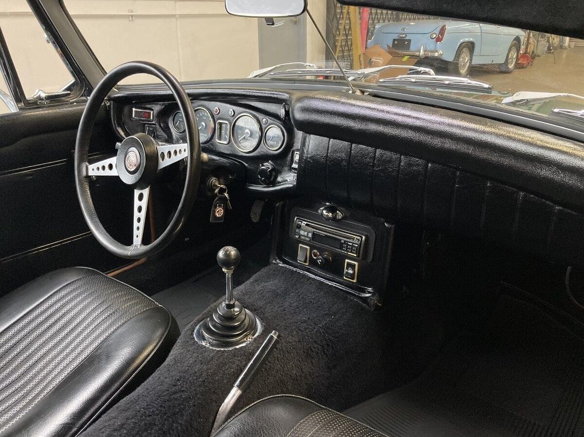 1970 MG MGB - photo 10