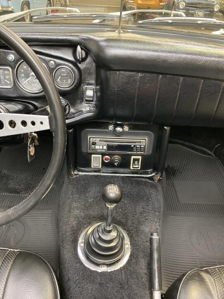 1970 MG MGB - photo 12